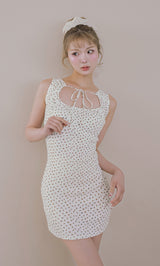 モデル：163cm（着用サイズ：FREE　着用カラー：WHT）