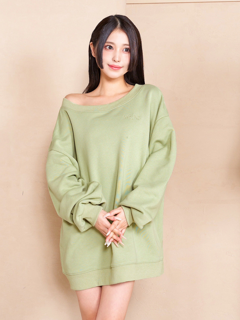 モデル：155cm（着用サイズ：FREE　着用カラー：MNT）