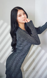 モデル：155cm（着用サイズ：FREE　着用カラー：BLK）