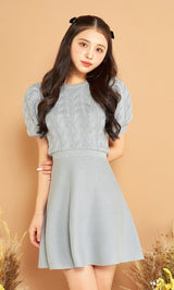 モデル：155cm（着用サイズ：FREE　着用カラー：GRY）