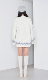 モデル：155cm（着用サイズ：FREE　着用カラー：WHT）