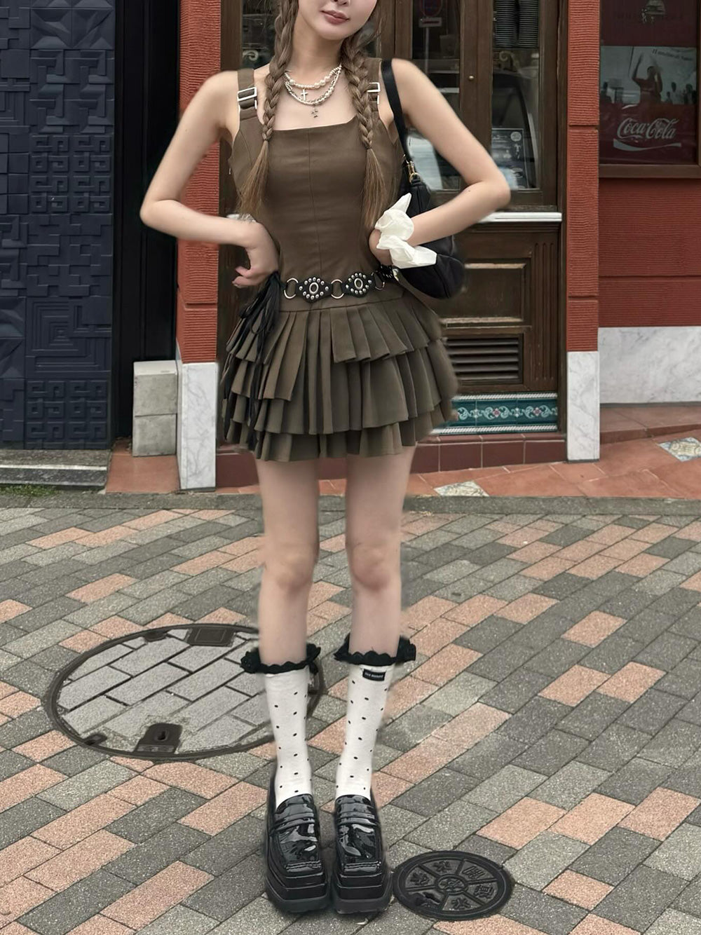 モデル：163cm（着用サイズ：FREE　着用カラー：KHA）