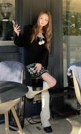 モデル：163cm（着用サイズ：FREE　着用カラー：BLK）