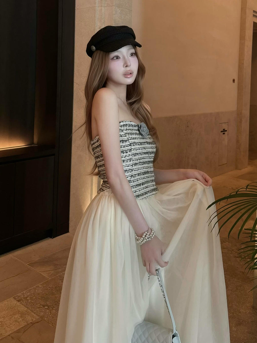 モデル：163cm（着用サイズ：FREE　着用カラー：IVO）
