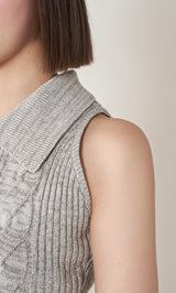 モデル：163cm（着用サイズ：FREE　着用カラー：GRY）