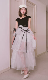 モデル：163cm（着用サイズ：FREE　着用カラー：BLK）
