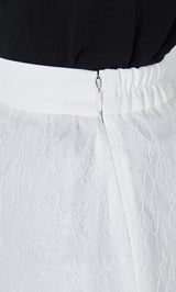 モデル：163cm（着用サイズ：FREE　着用カラー：WHT）