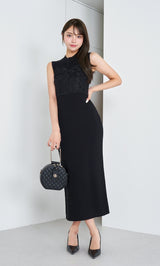 モデル：163cm（着用サイズ：FREE　着用カラー：BLK）