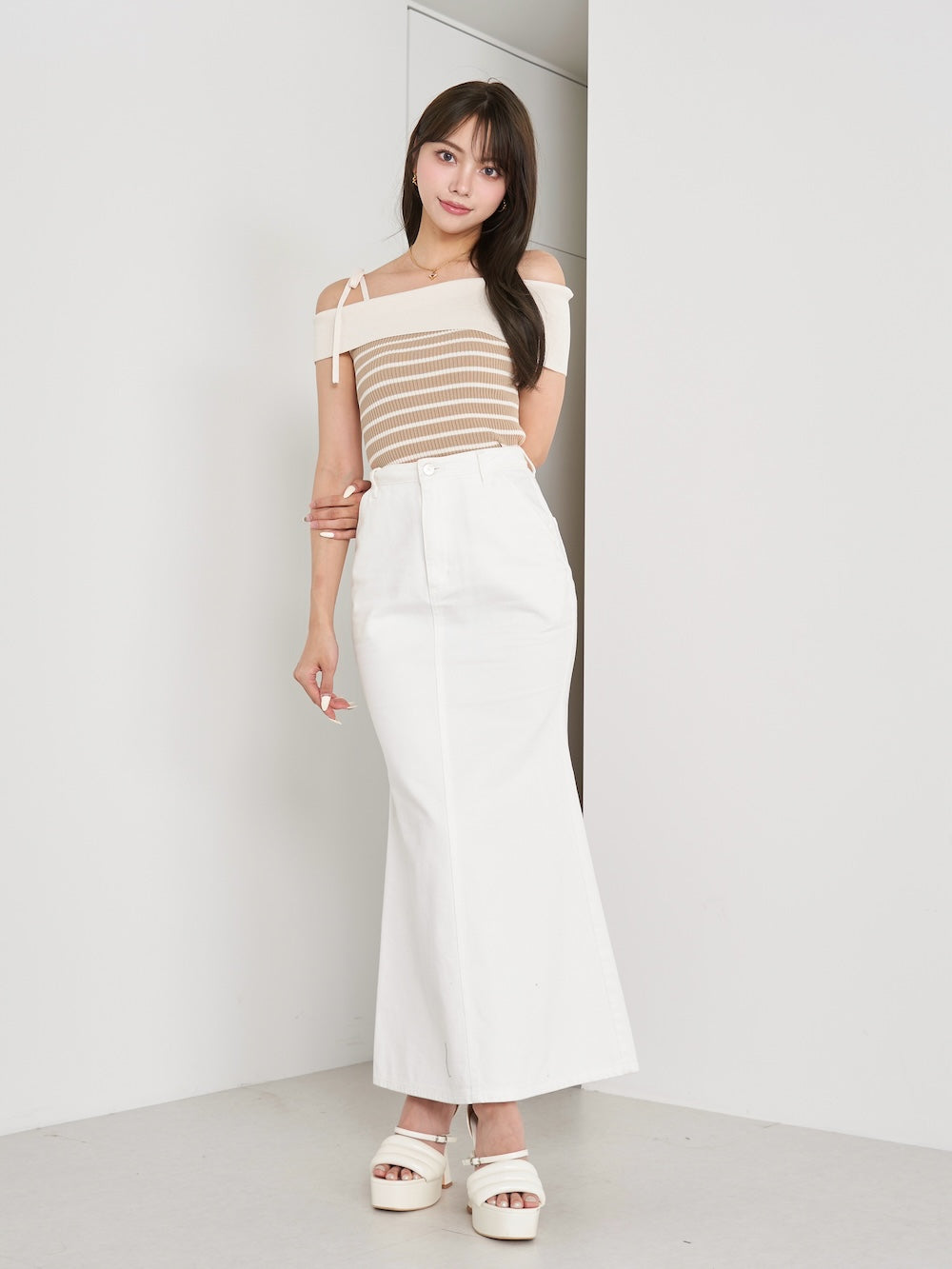 モデル：163cm（着用サイズ：FREE　着用カラー：BEG）