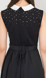 モデル：163cm（着用サイズ：FREE　着用カラー：BLK）