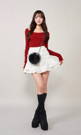 モデル：163cm（着用サイズ：FREE　着用カラー：RED）