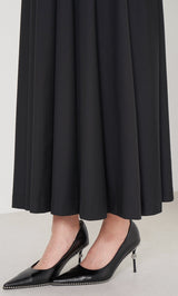 モデル：163cm（着用サイズ：FREE　着用カラー：BLK）