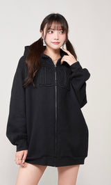 モデル：163cm（着用サイズ：FREE　着用カラー：BLK）
