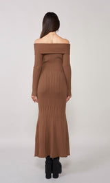 モデル：163cm（着用サイズ：FREE　着用カラー：BRN）