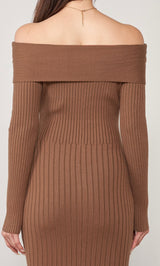 モデル：163cm（着用サイズ：FREE　着用カラー：BRN）