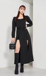 モデル：163cm（着用サイズ：FREE　着用カラー：BLK）