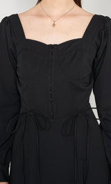 モデル：160cm（着用サイズ：FREE　着用カラー：BLK）