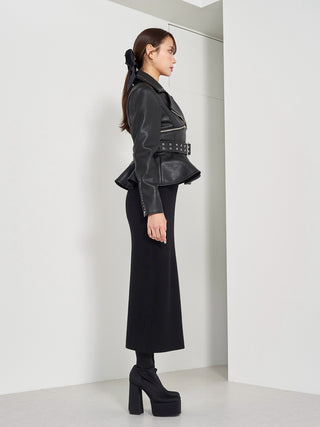 モデル：163cm（着用サイズ：FREE　着用カラー：BLK）