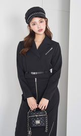 モデル：163cm（着用サイズ：FREE　着用カラー：BLK）