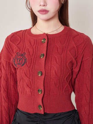 モデル：163cm（着用サイズ：FREE　着用カラー：RED）
