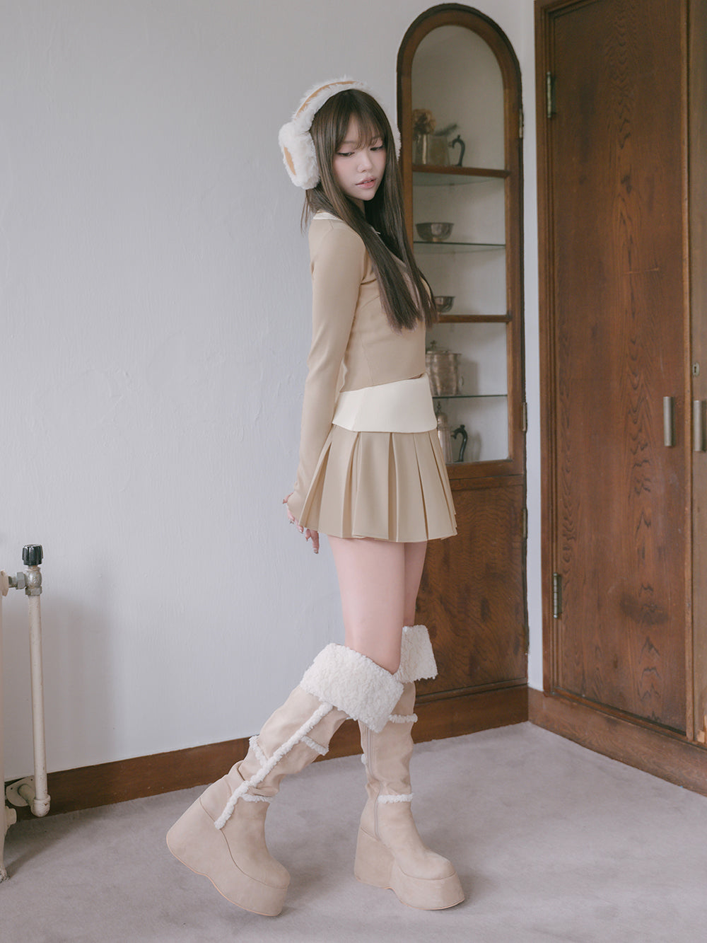モデル：163cm（着用サイズ：FREE　着用カラー：BEG）
