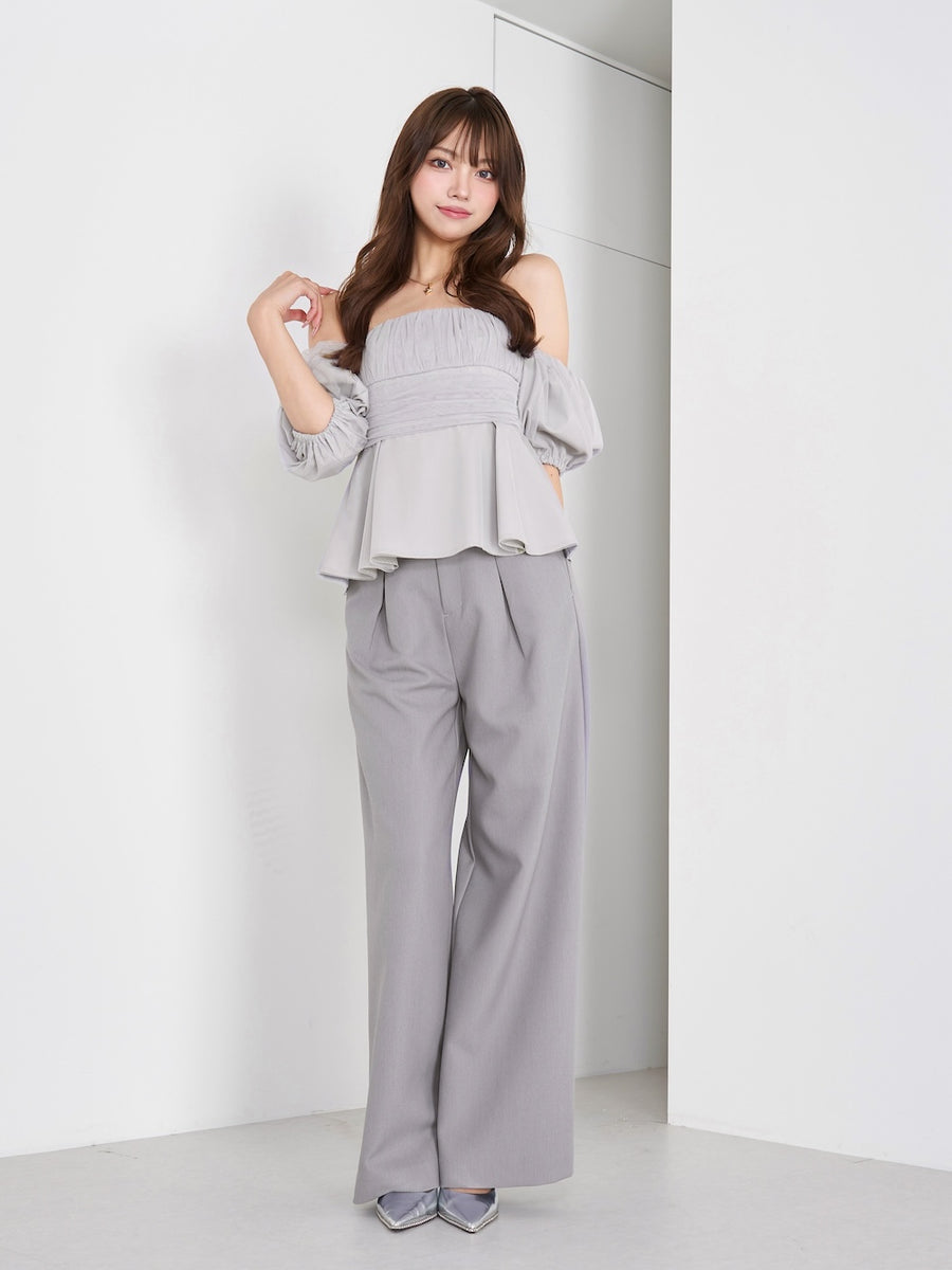 モデル：163cm（着用サイズ：FREE　着用カラー：GRY）