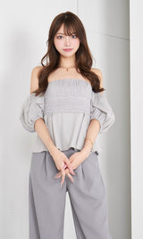 モデル：163cm（着用サイズ：FREE　着用カラー：GRY）