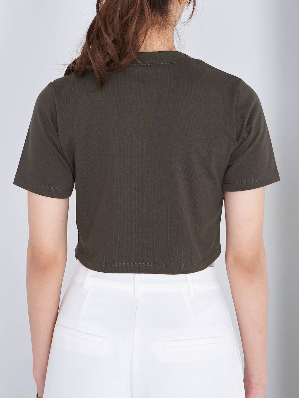 スタッズロゴコンパクトTシャツ – Darich