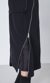 モデル：163cm（着用サイズ：FREE　着用カラー：BLK）