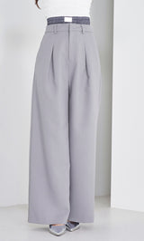 モデル：163cm（着用サイズ：FREE　着用カラー：GRY）