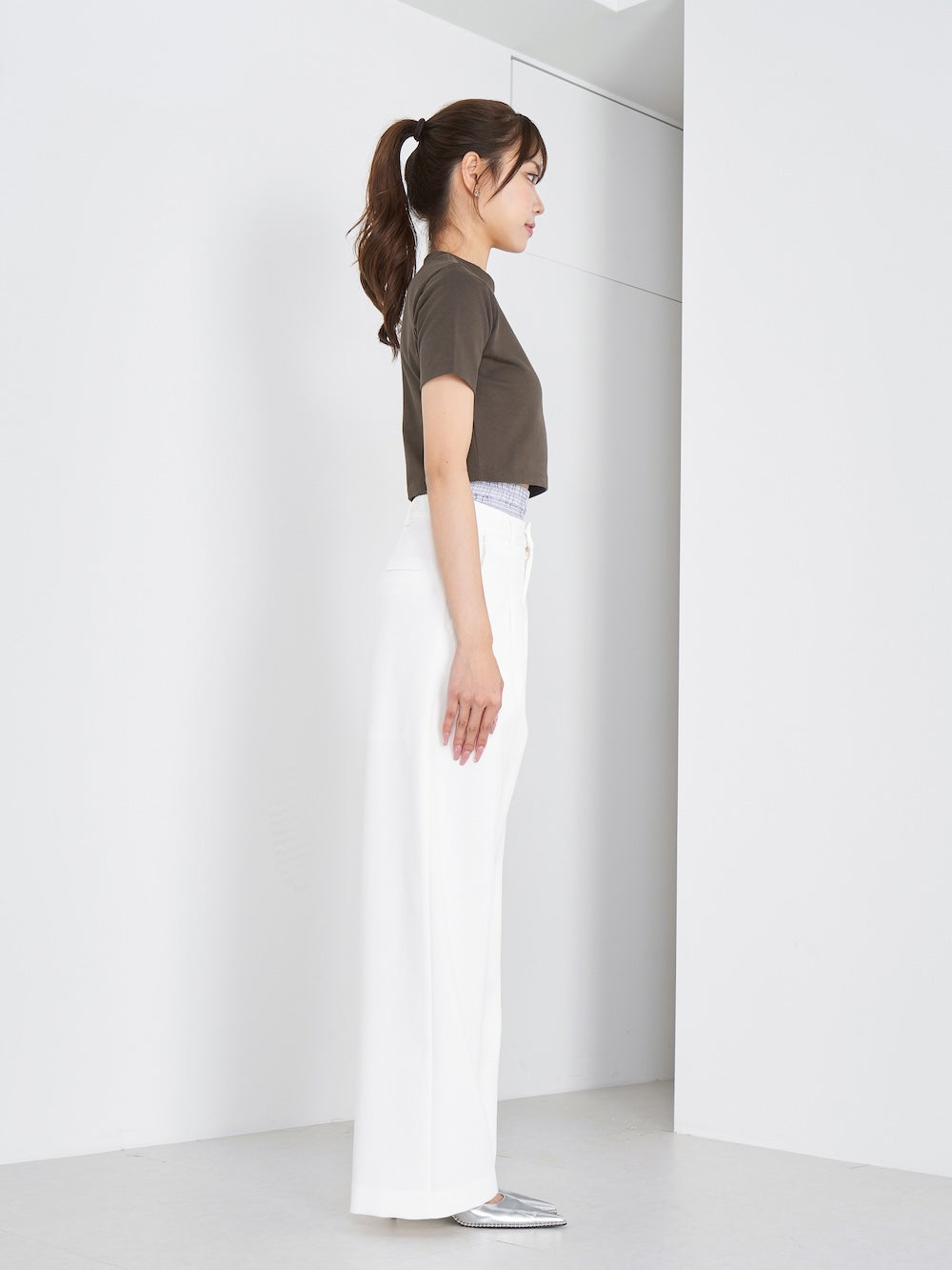 モデル：163cm（着用サイズ：FREE　着用カラー：WHT）