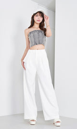 モデル：163cm（着用サイズ：FREE　着用カラー：WHT）