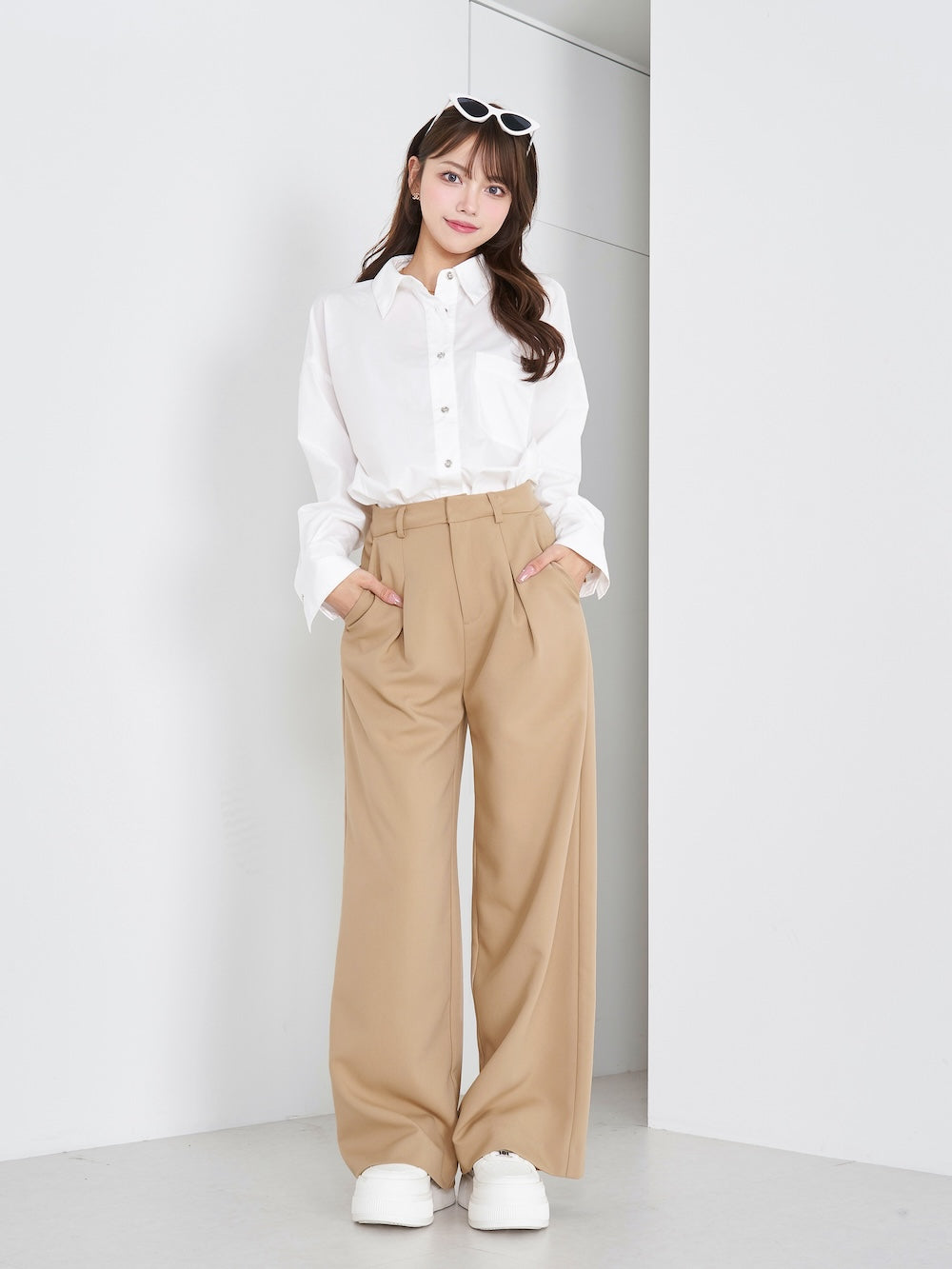 モデル：163cm（着用サイズ：FREE　着用カラー：BEG）