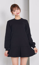 モデル：163cm（着用サイズ：FREE　着用カラー：BLK）