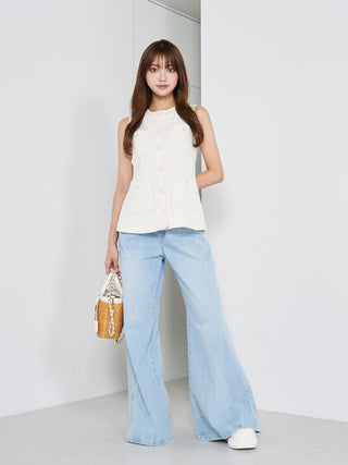 モデル：163cm（着用サイズ：FREE　着用カラー：WHT）