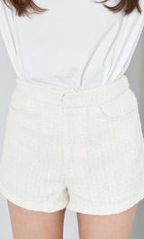 モデル：163cm（着用サイズ：S　着用カラー：WHT）