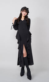 モデル：163cm（着用サイズ：FREE　着用カラー：BLK）