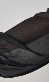 モデル：163cm（着用サイズ：FREE　着用カラー：BLK）