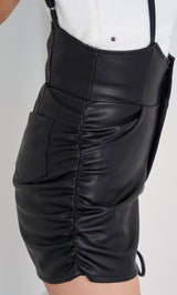 モデル：163cm（着用サイズ：S　着用カラー：BLK）