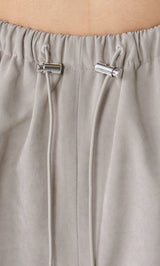 モデル：163cm（着用サイズ：FREE　着用カラー：GRY）