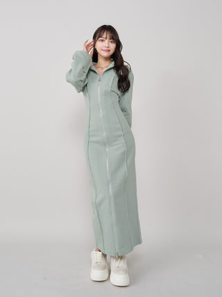 モデル：163cm（着用サイズ：FREE　着用カラー：MNT）