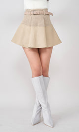 モデル：163cm（着用サイズ：S　着用カラー：BEG）