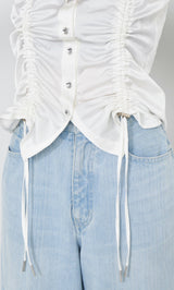 モデル：163cm（着用サイズ：FREE　着用カラー：WHT）