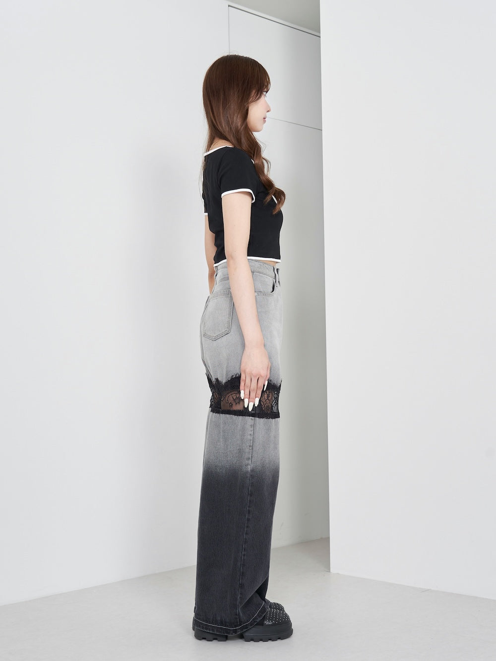モデル：163cm（着用サイズ：FREE　着用カラー：BLK）
