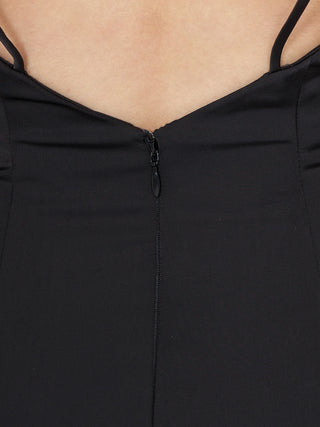 モデル：163cm（着用サイズ：FREE　着用カラー：BLK）