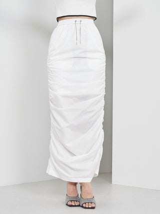 モデル：163cm（着用サイズ：FREE　着用カラー：WHT）