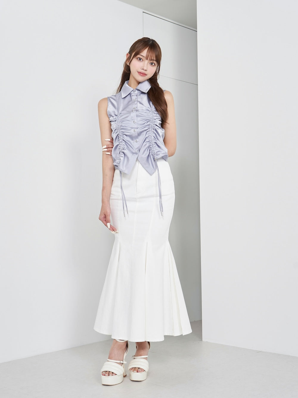 モデル：163cm（着用サイズ：S　着用カラー：WHT）