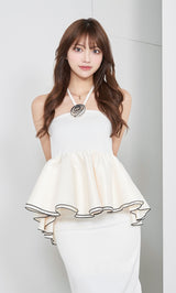 モデル：163cm（着用サイズ：FREE　着用カラー：WHT）