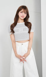 モデル：163cm（着用サイズ：FREE　着用カラー：GRY）