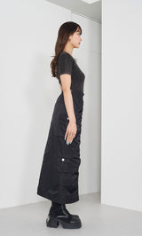 モデル：163cm（着用サイズ：FREE　着用カラー：BLK）